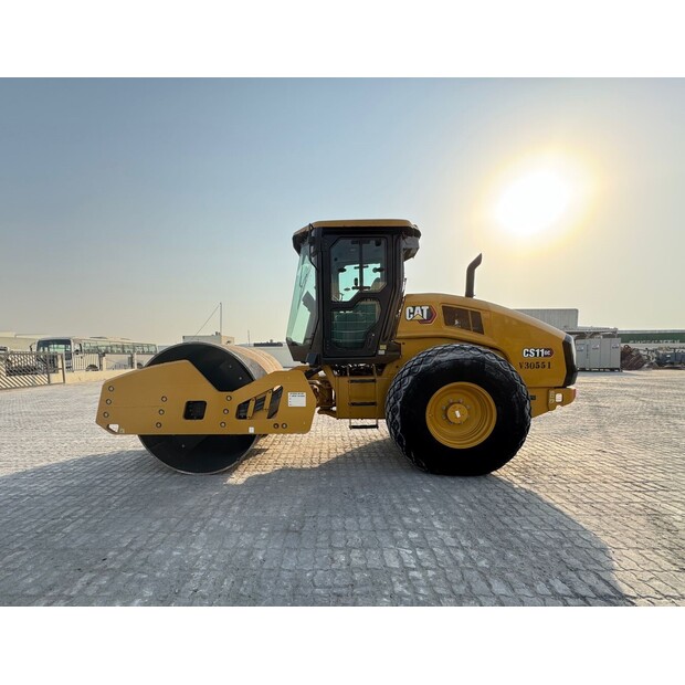 2023 Caterpillar CS11GC-42910357