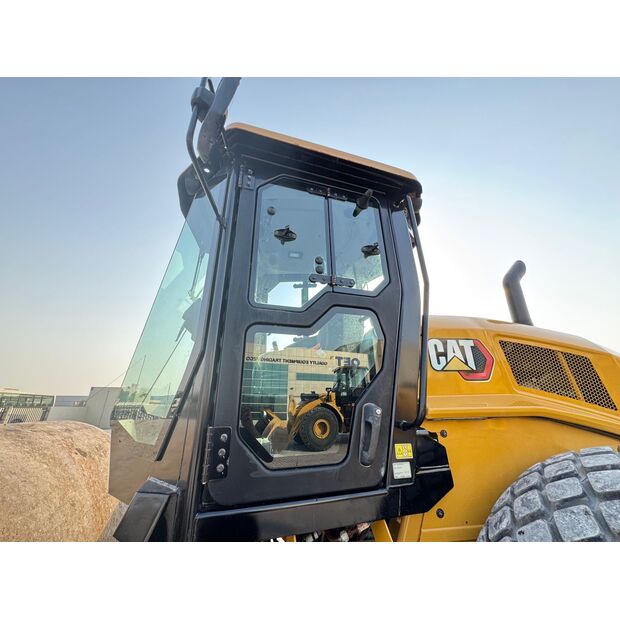 2023 Caterpillar CS11GC-42910361