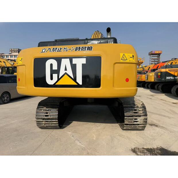 2023 كاتربيلر 330D2-42910412