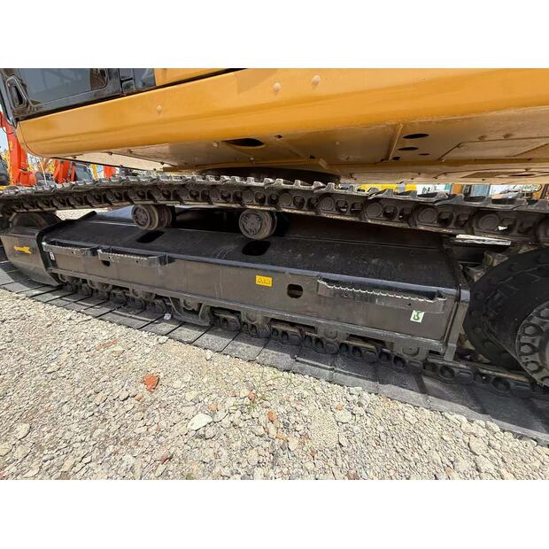 2025 كاتربيلر 330GC-42910435