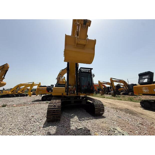 2025 كاتربيلر 330GC-42910439
