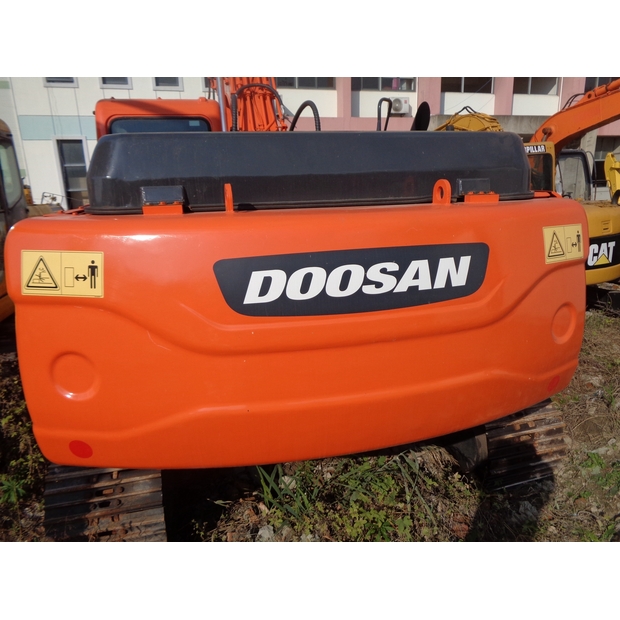 2021 دووسان DX225LC-42911166