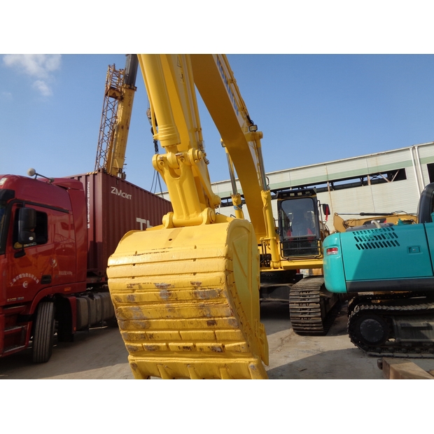2021 Komatsu PC400-7-42911169