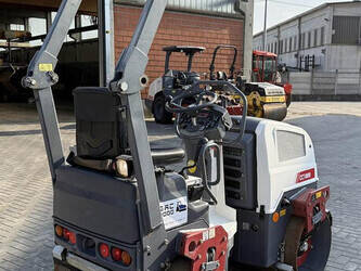 2018-dynapac-cc1000-42911260