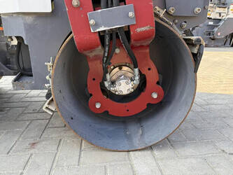 2018-dynapac-cc1000-42911274