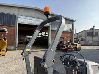 2018-dynapac-cc1000-42911279