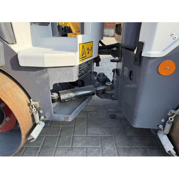 2018 DYNAPAC CC1000-42911285