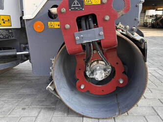 2018-dynapac-cc1000-42911289