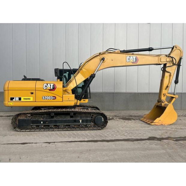 2025 كاتربيلر 320D3 GC-42911760