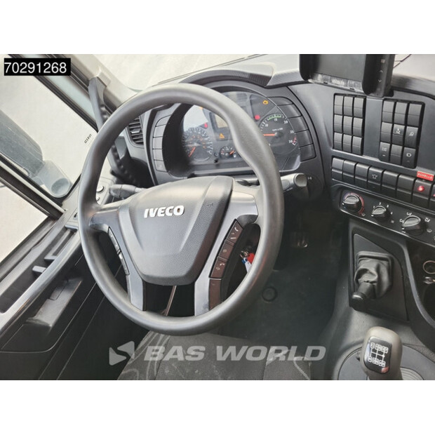 2017 Iveco Trakker 310-42912476