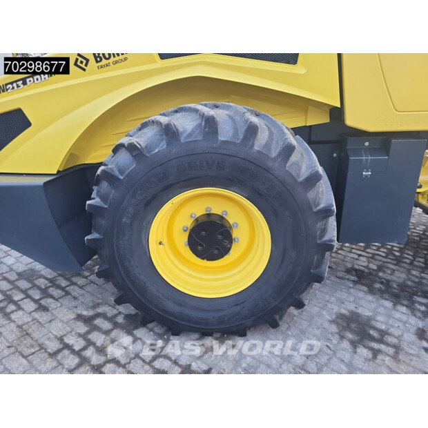2017 BOMAG BW213 PDH-5 A/C-42912953