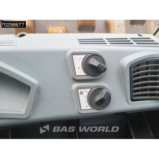 2017 BOMAG BW213 PDH-5 A/C-42912958