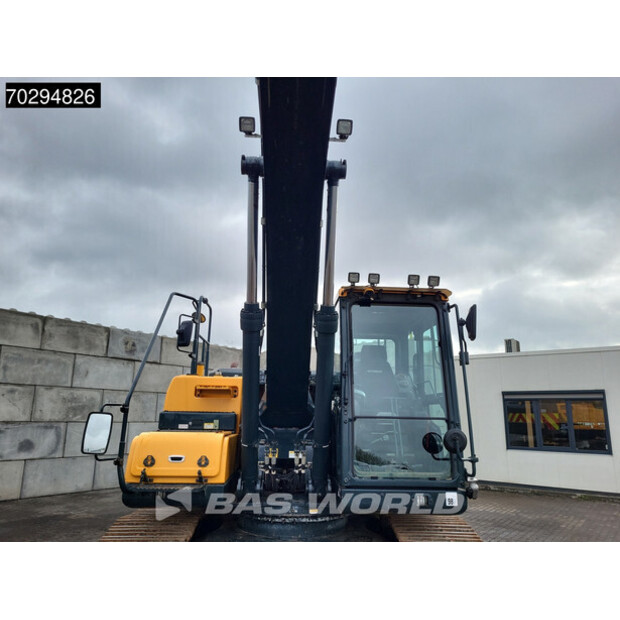 2021 Hyundai HX220AL-42913183