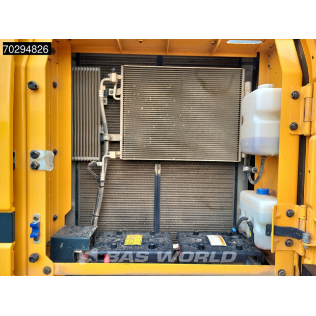 2021 Hyundai HX220AL-42913195