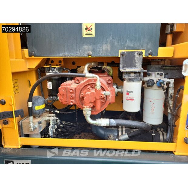 2021 Hyundai HX220AL-42913196