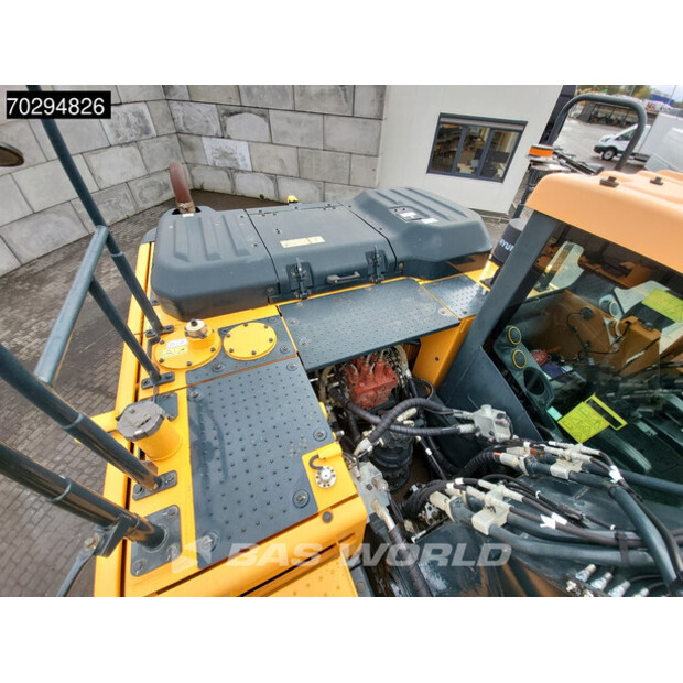 2021 Hyundai HX220AL-42913198