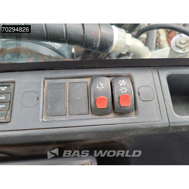 2021 Hyundai HX220AL-42913213