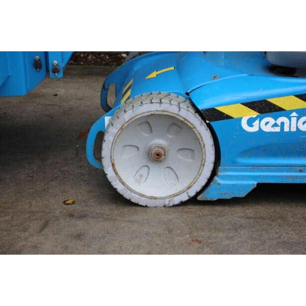 2016 Genie GR-26J-42913231