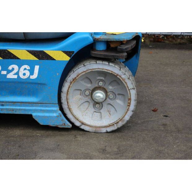 2016 Genie GR-26J-42913233
