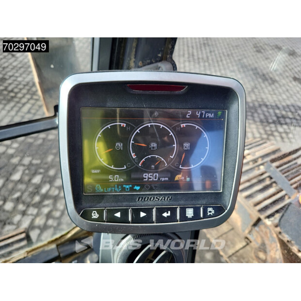 2018 دووسان DX140LC-5-42913368