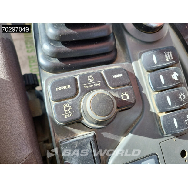 2018 دووسان DX140LC-5-42913371