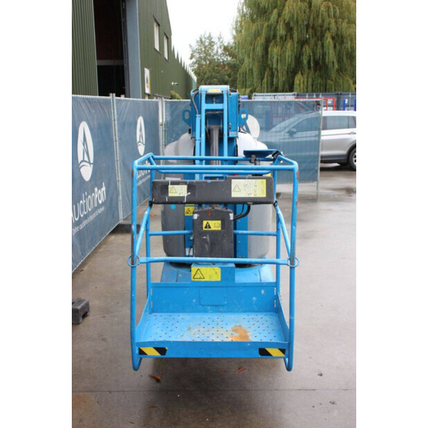 2016 Genie GR-26J-42913473