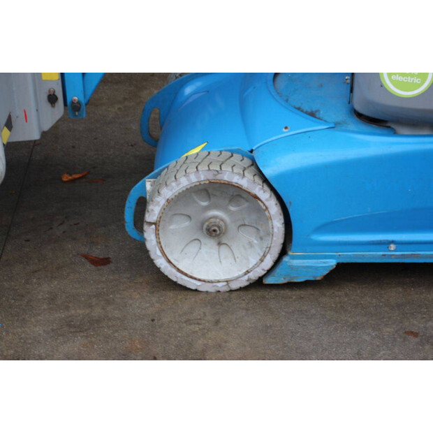 2016 Genie GR26J-42913755