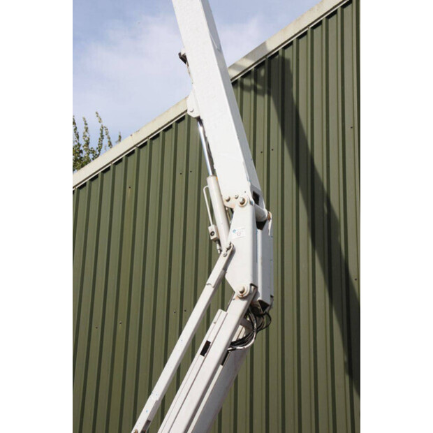 2008 جيني Z-34/22-42913794