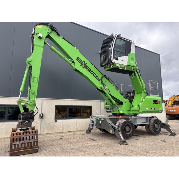 2021 سينيبوجين 821M-42922080