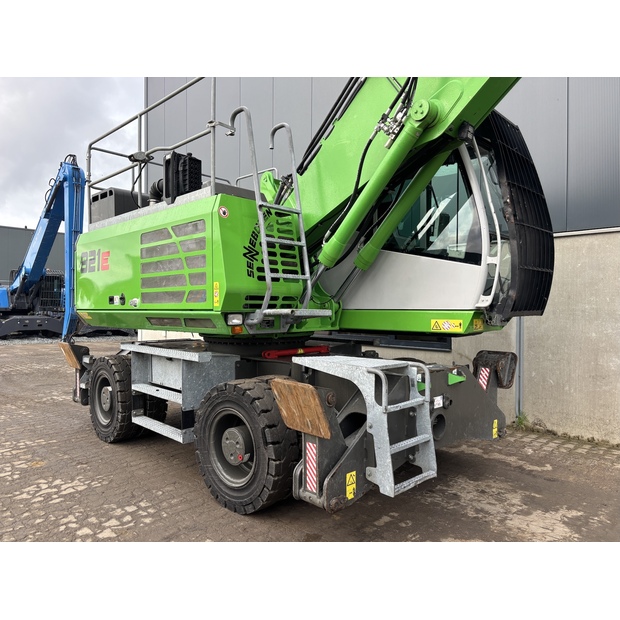 2021 سينيبوجين 821M-42922090