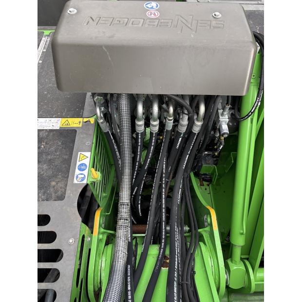 2021 سينيبوجين 821M-42922114