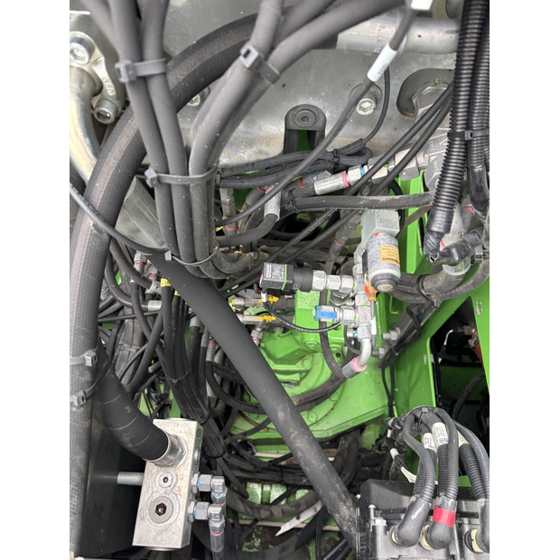 2021 سينيبوجين 821M-42922116