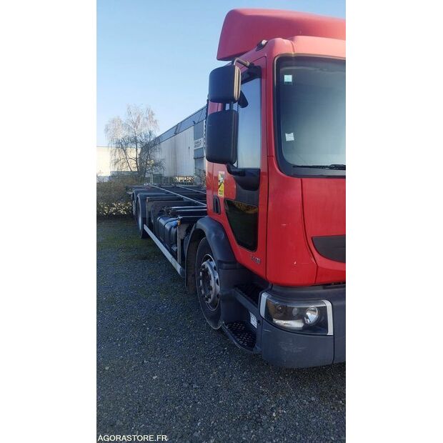 2012 Renault PREMIUM-42929289