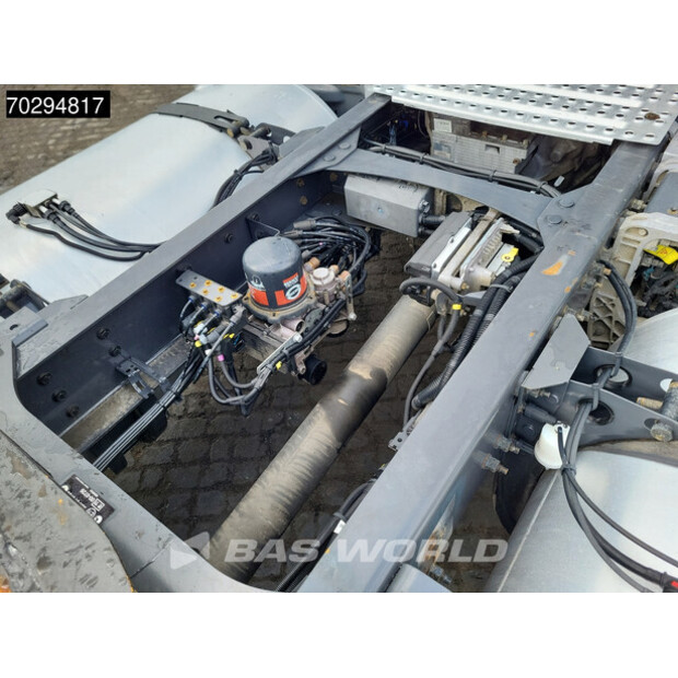 2018 رينو T520-42930385