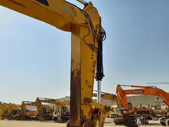 2018-caterpillar-330d2l-1320561-42935067