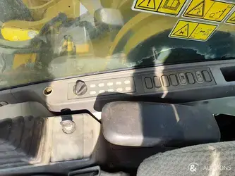 2018-caterpillar-330d2l-1320561-42935087