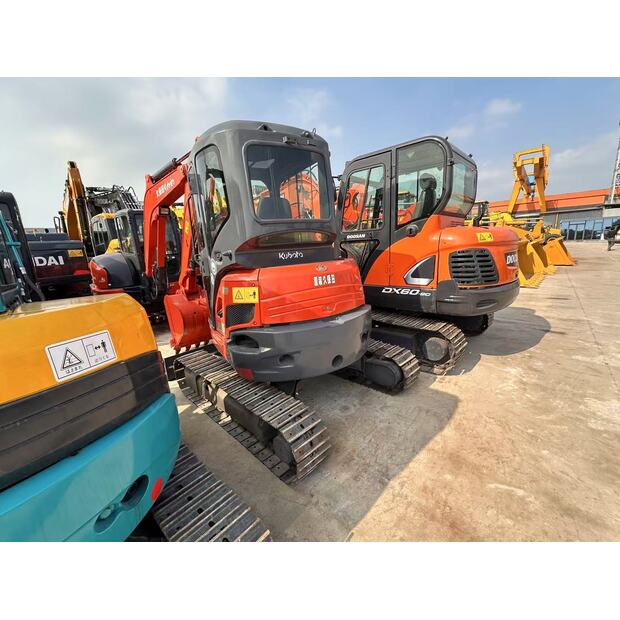 2025 كوبوتا U35-42935165