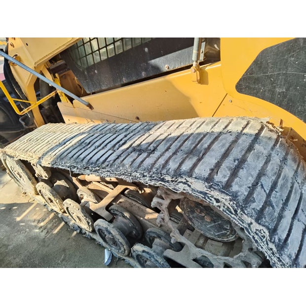 2021 Caterpillar 277C-42935197