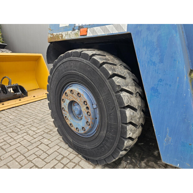 1985 Svetruck 28120-46-42935226