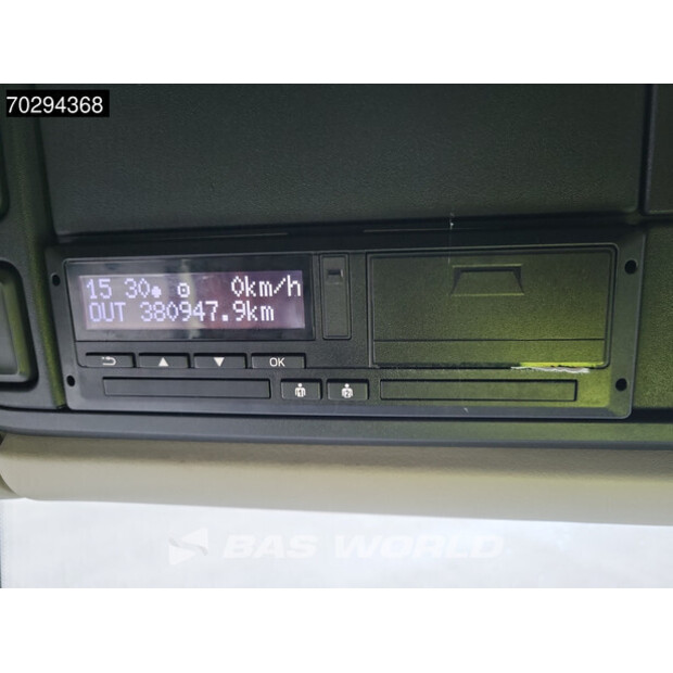 2021 داف XF 480-42935684