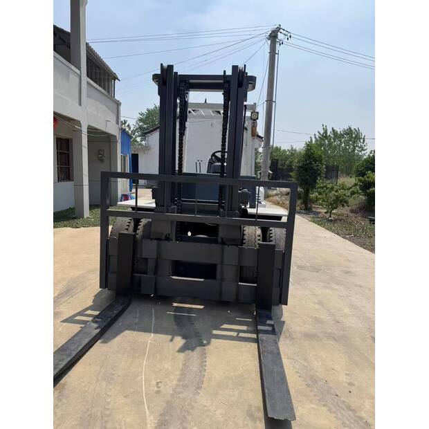 2022 TCM FD100-42935999