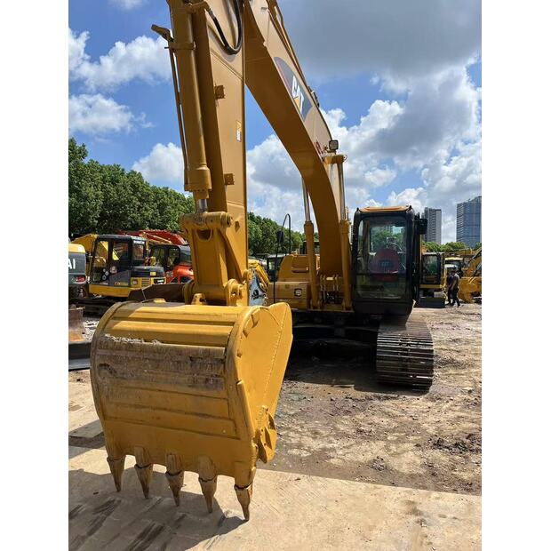 2018 كاتربيلر 320CL-42936067