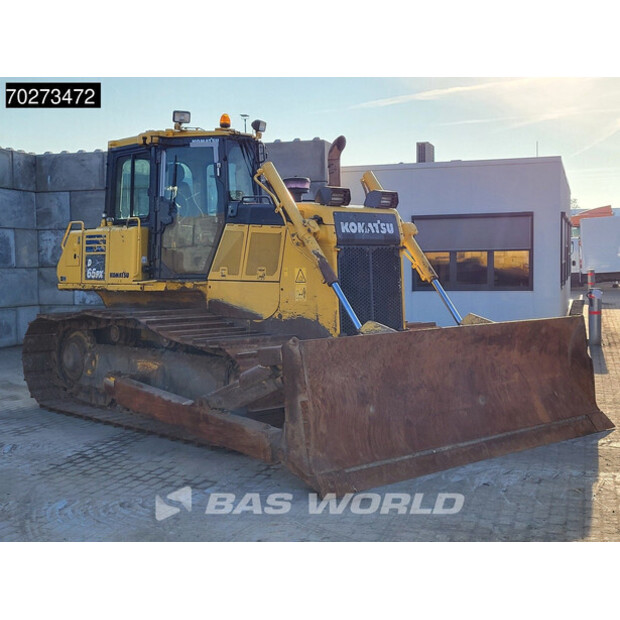2018 Komatsu D65PX-18-42936426