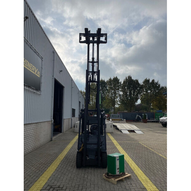2017 Linde E 25 L-01-42936463