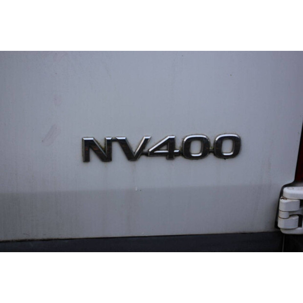 2017 NISSAN NV400-42936700