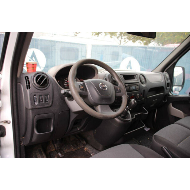 2017 NISSAN NV400-42936722