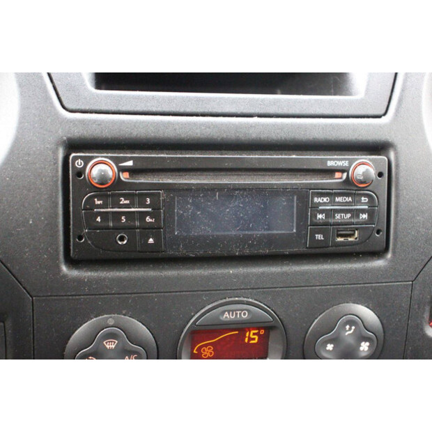 2017 NISSAN NV400-42936727