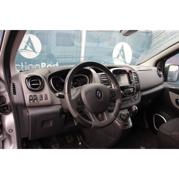 2019 Renault Trafic-42936778