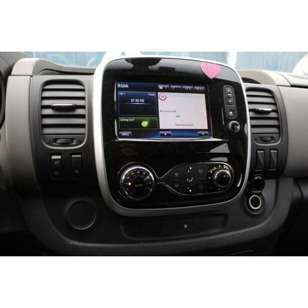 2019 Renault Trafic-42936783