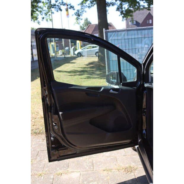 2021 Ford Transit Courier-42936857